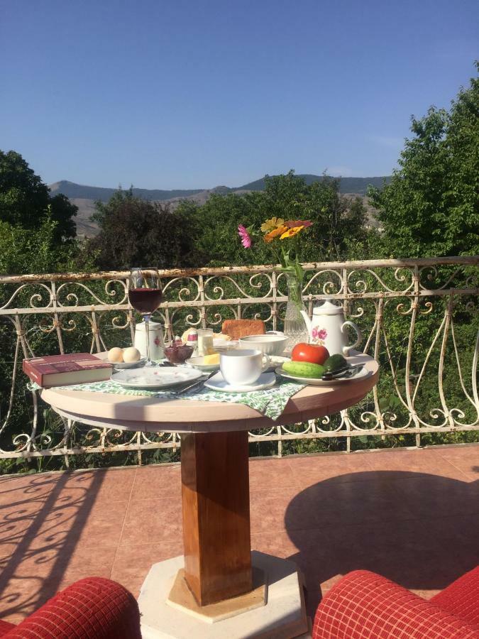 Oasis Apartment Aspindza Bagian luar foto